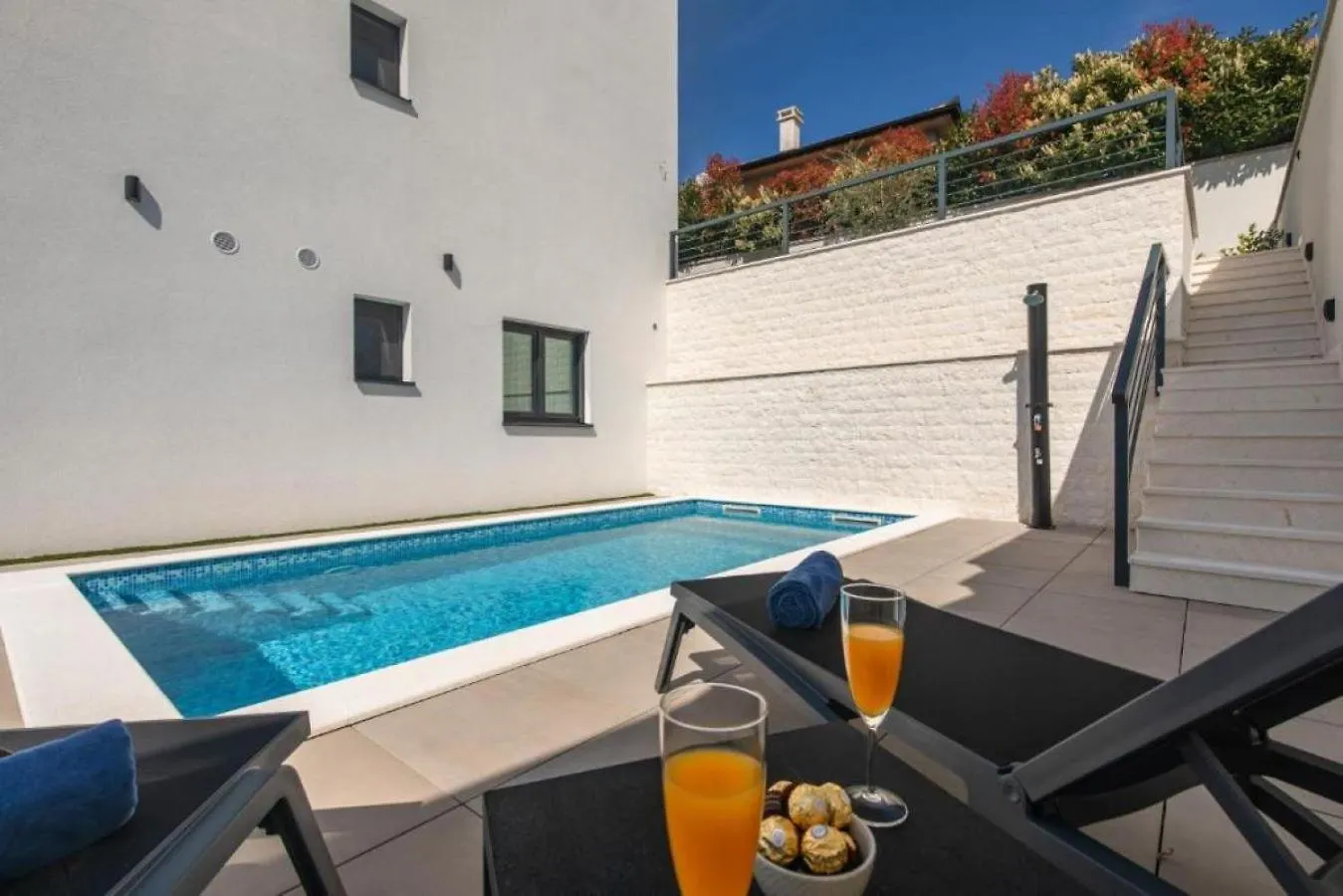 Annabel'S Luxury Apartment With Private Pool, Jacuzzi And Sauna  Krk Town